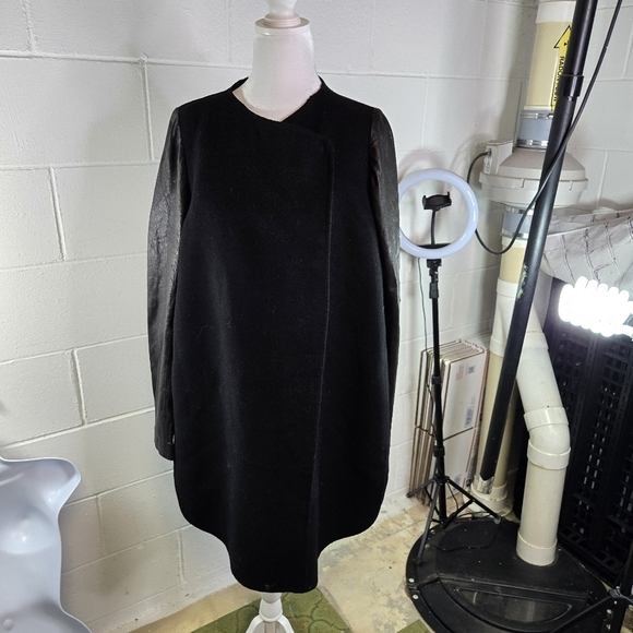 Vince black leather wool minimalist coat jacket - Picture 15 of 15